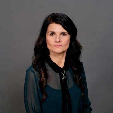 Dr. Bara Kolenc